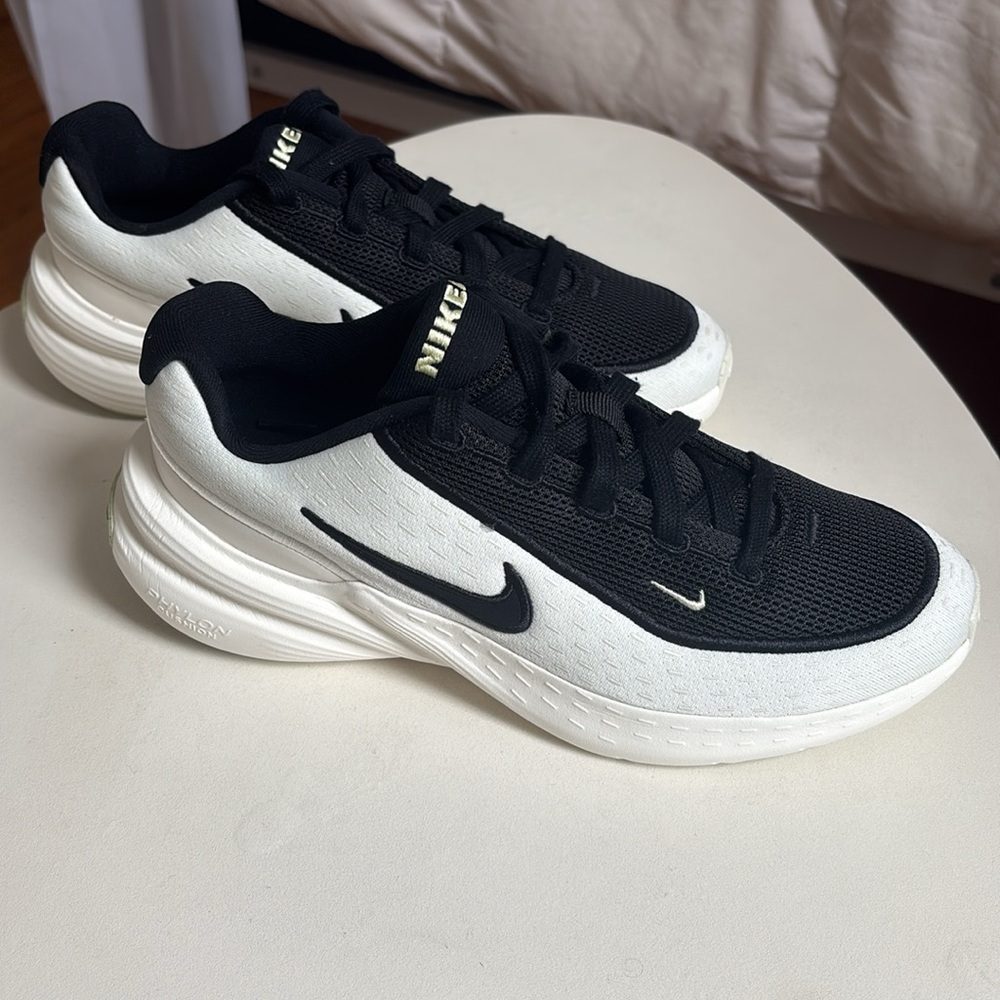 Nike Uplift SC Women`s Running Shoes